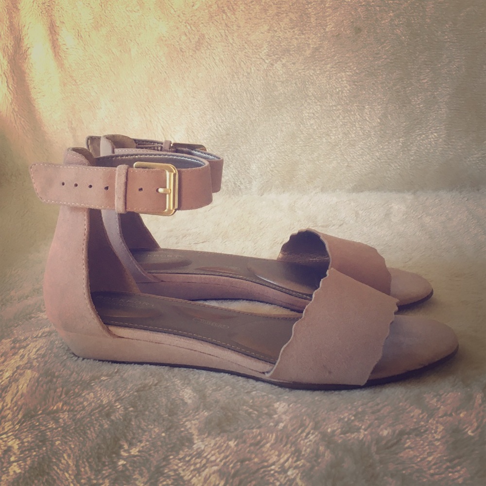 NWOT Rockport ankle strap sandals